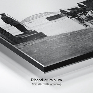 Historische foto poster: Een overstroomde Waal, Nijmegen (1952)