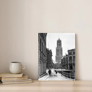 Stadhuisbrug in de sneeuw | Utrecht | ca. 1945 — aan de muur
