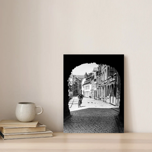Door de Helpoort | Maastricht | 1940 — aan de muur