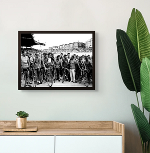 Finishfeest Tour de France, Gino Bartali in het Parc des Princes | Parijs | 1938 — ingelijste poster aan de muur