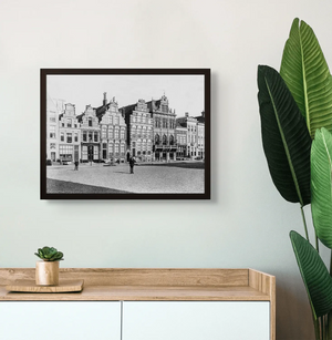 Gevels aan de Grote Markt | Groningen | ca. 1890 — ingelijste poster aan de muur
